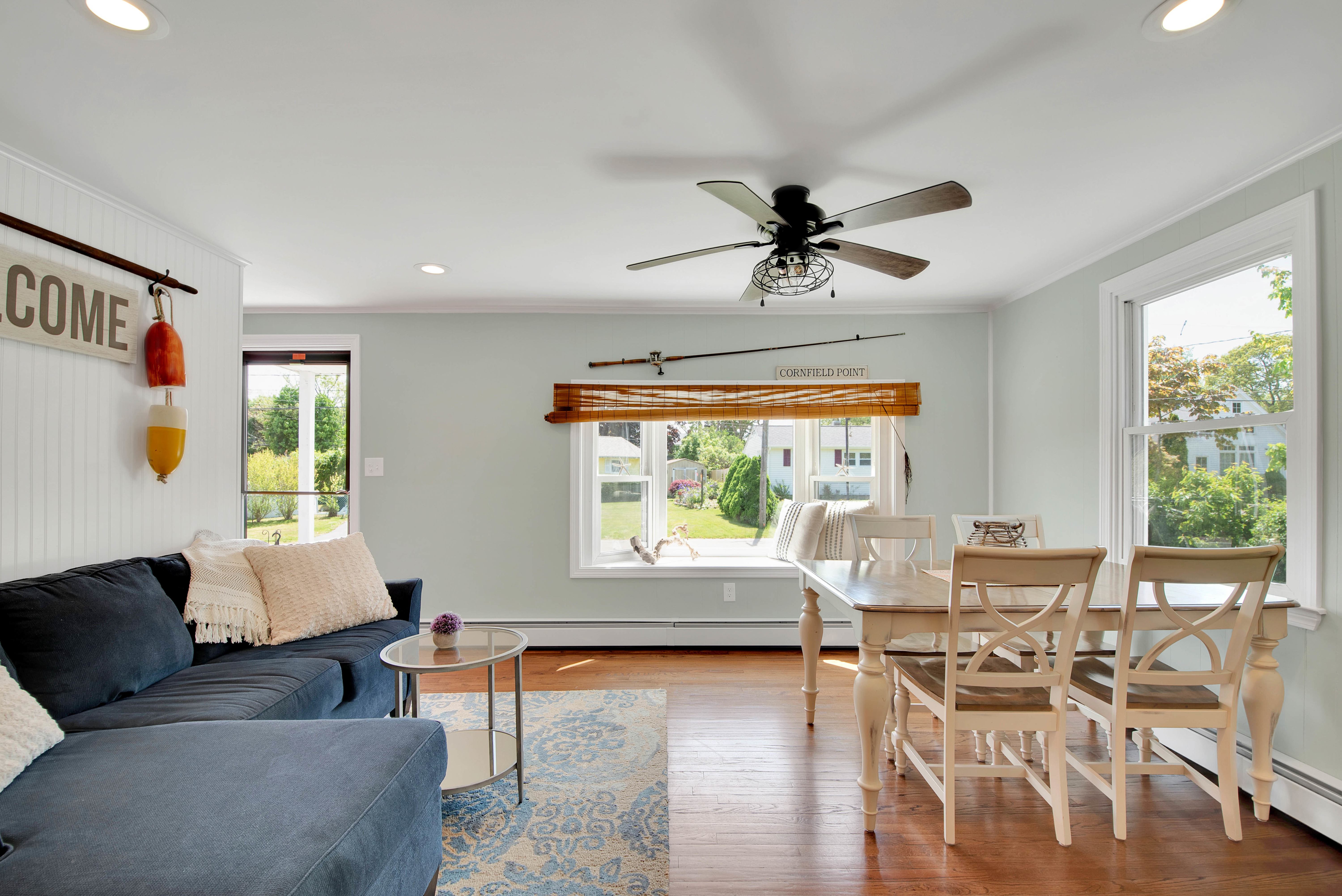 4 Old Colony Rd – photo 5