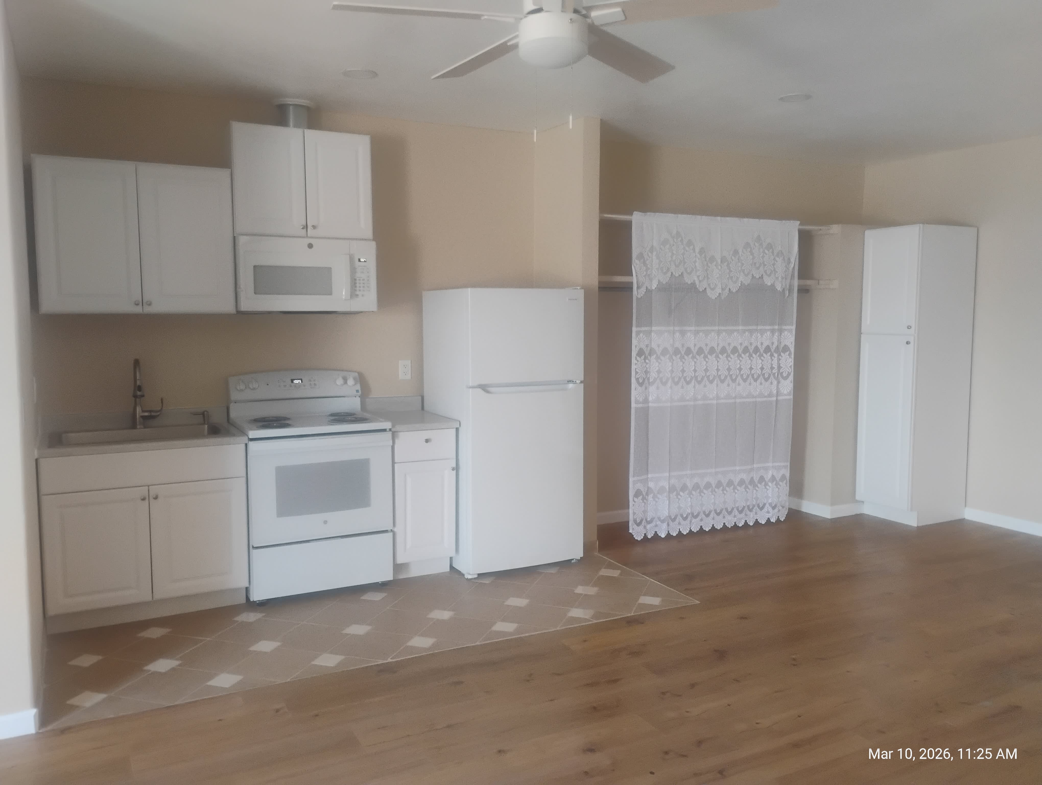 118 West Clausen Road – photo 4
