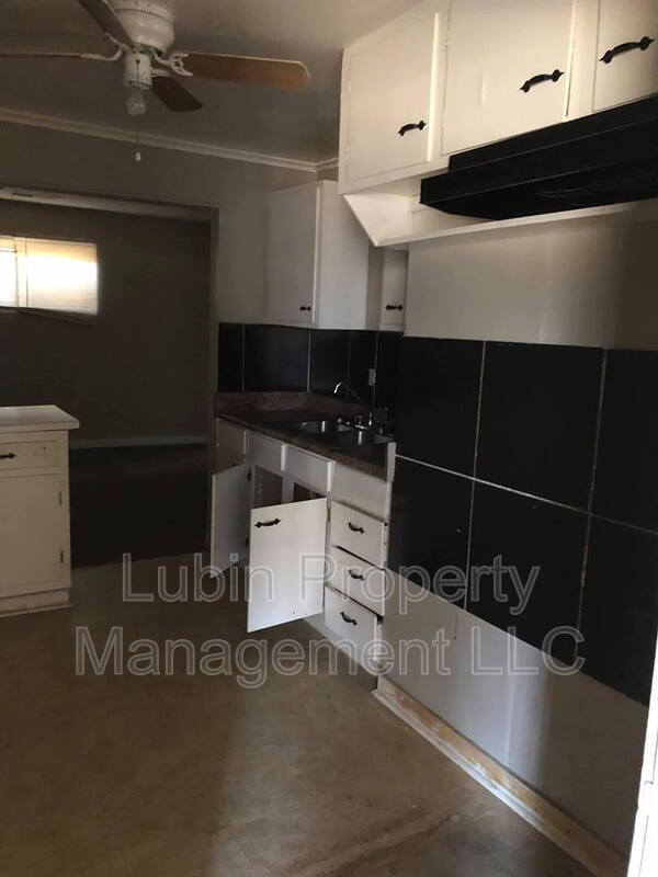 1927 Glory Cir – photo 3