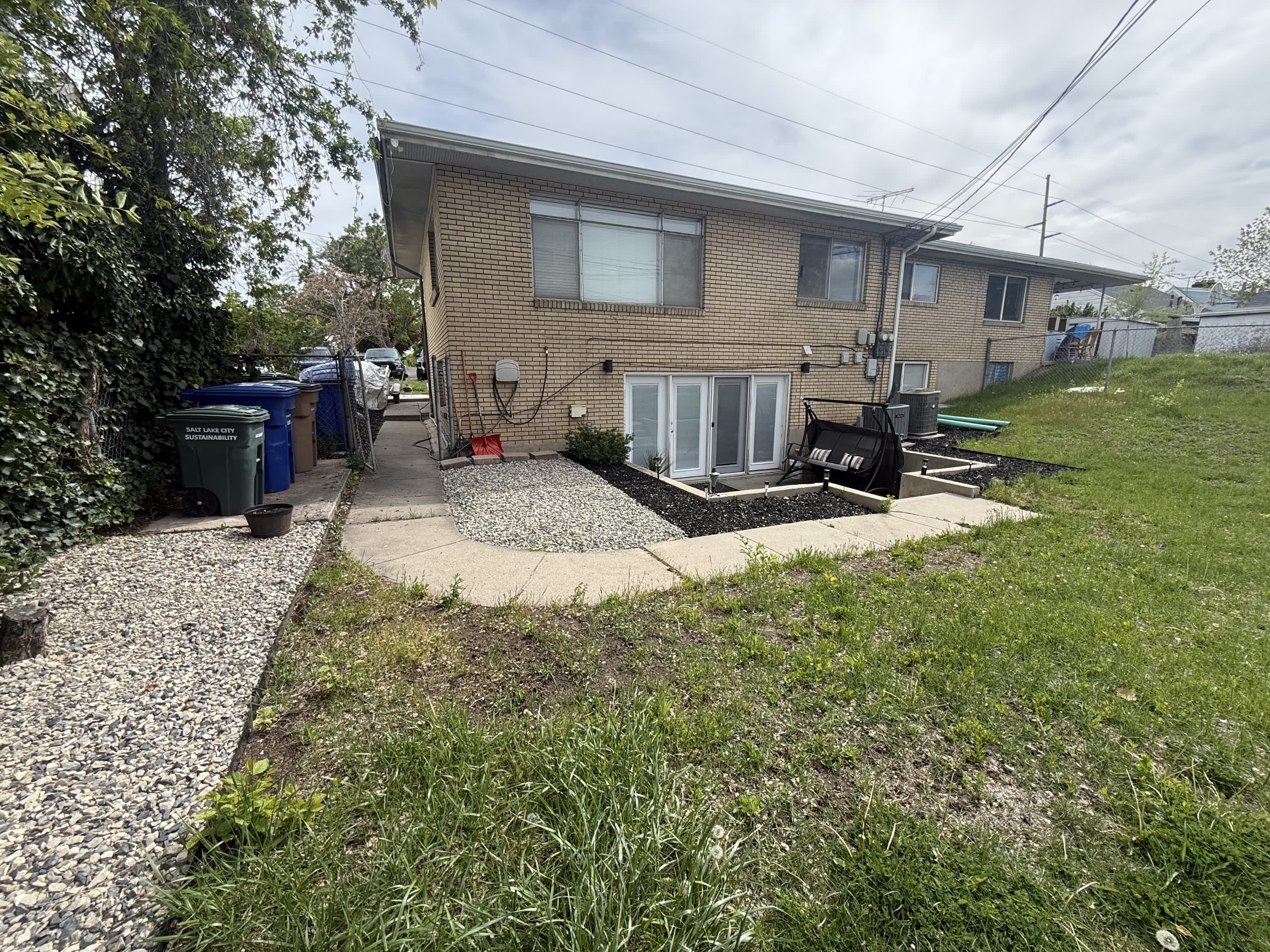 1645 Parkway Avenue – photo 2