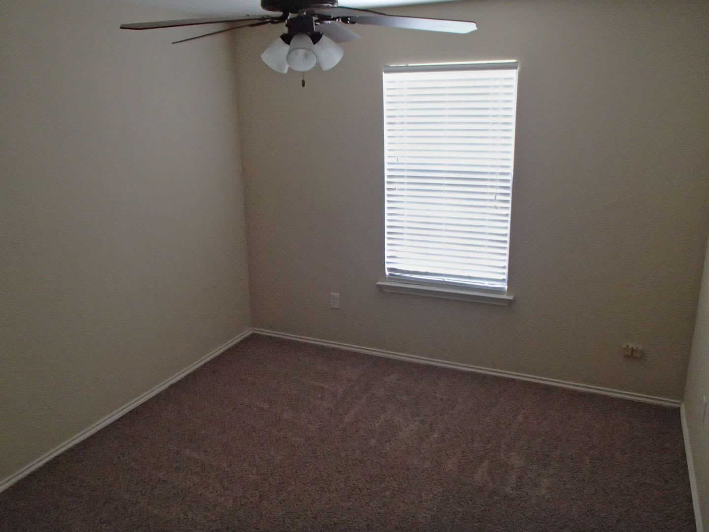 3 Bedroom 2 Bathroom Georgetown Home – photo 5