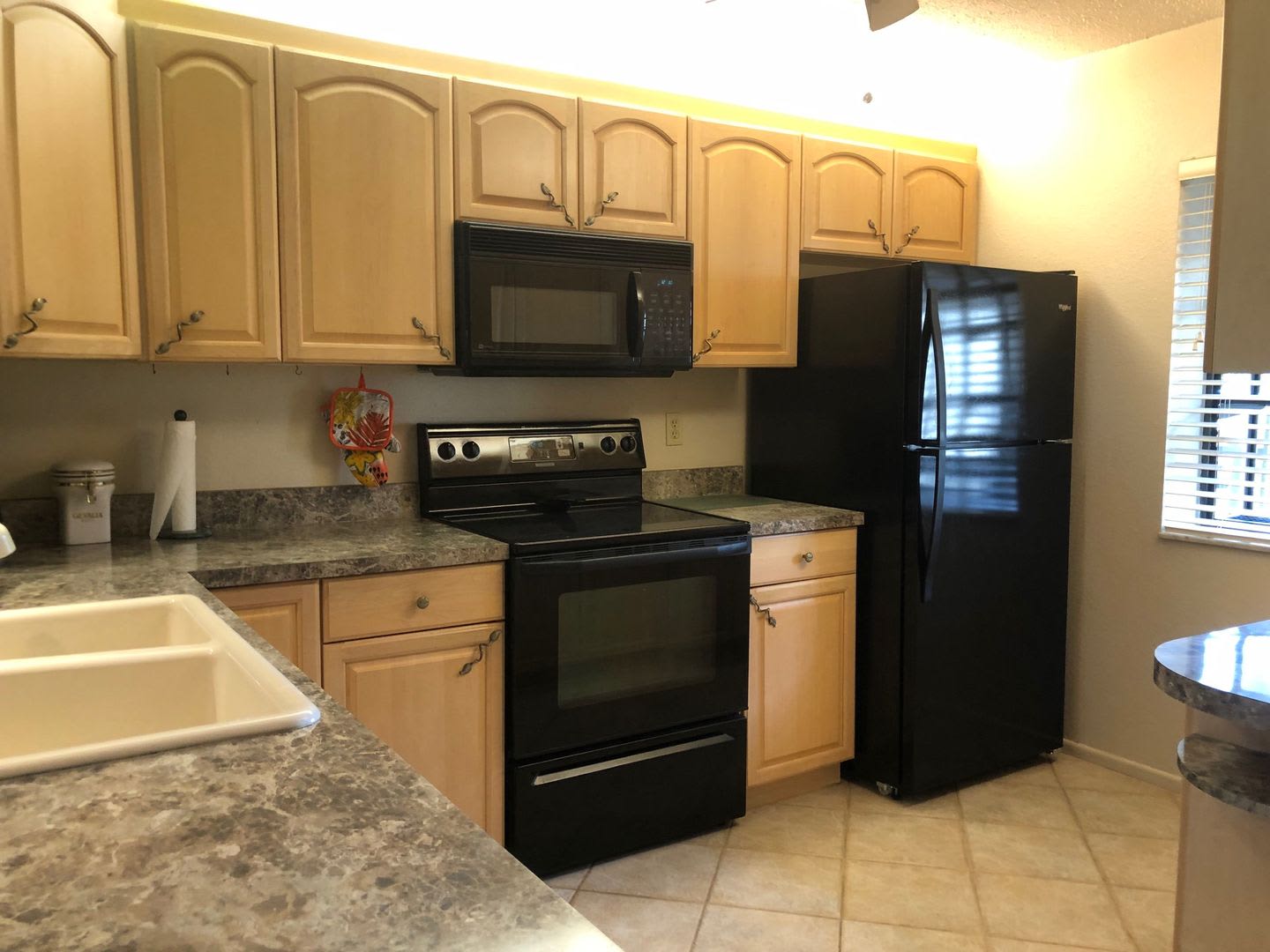 2BR/2BA Condo in Mission Lakes – photo 5