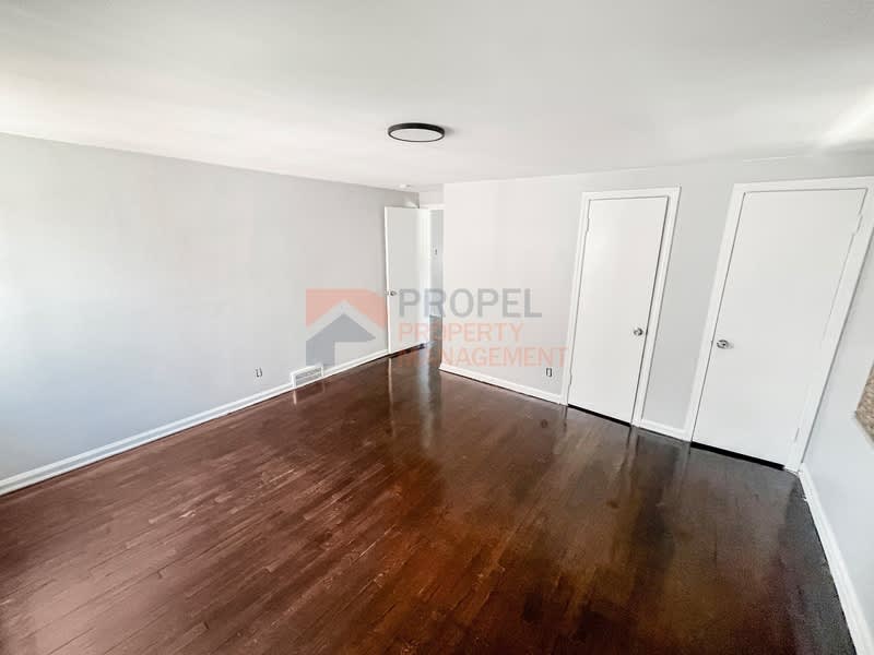 19440 Hartwell Street – photo 5
