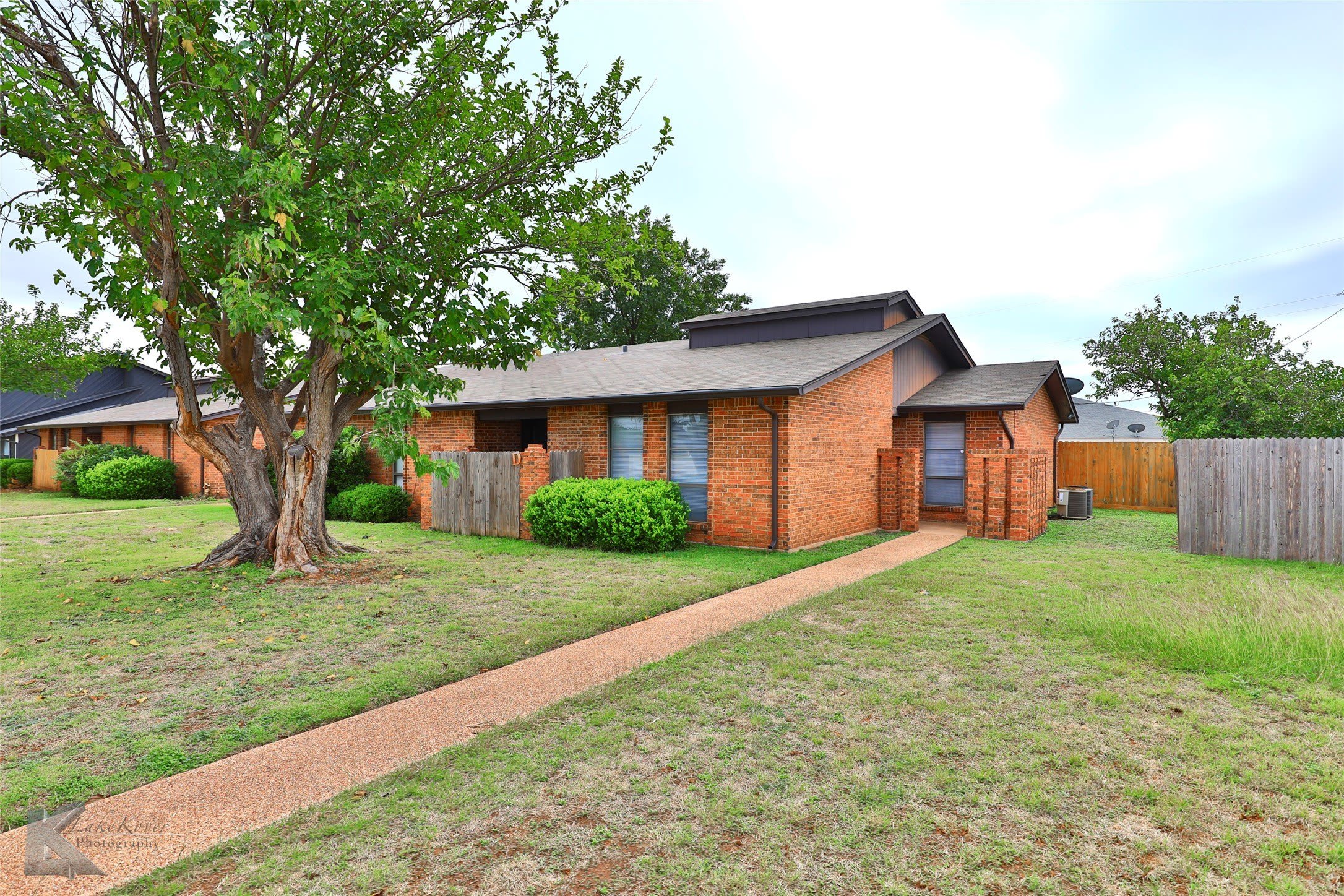 3117 Button Willow Avenue – photo 2