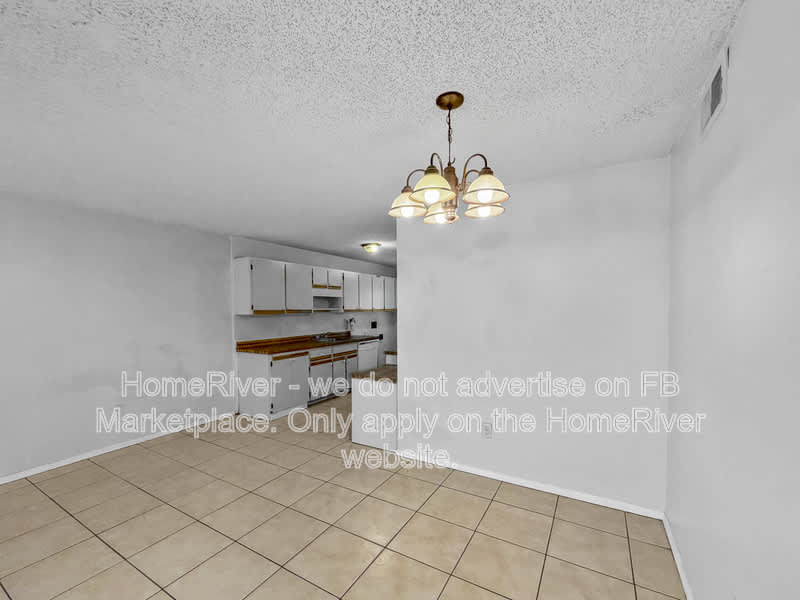 459 E Rosewood Ln – photo 5
