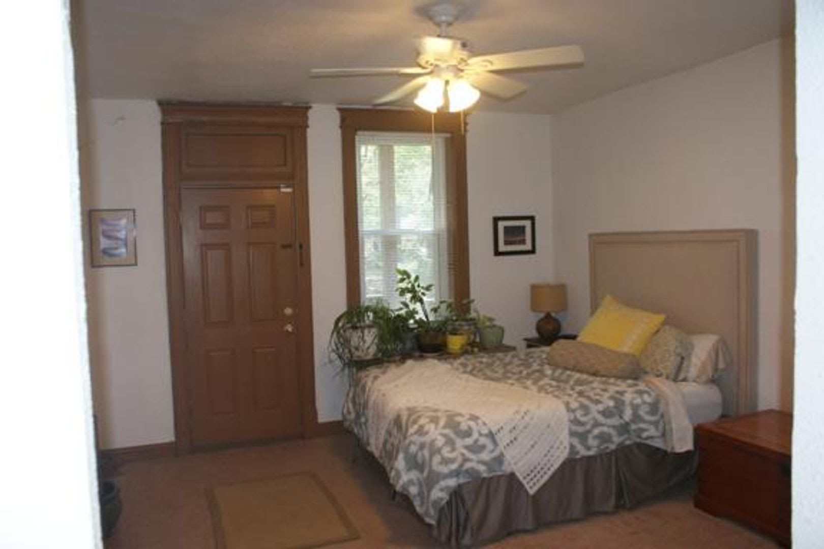 4322-A Hartford Ave – photo 4