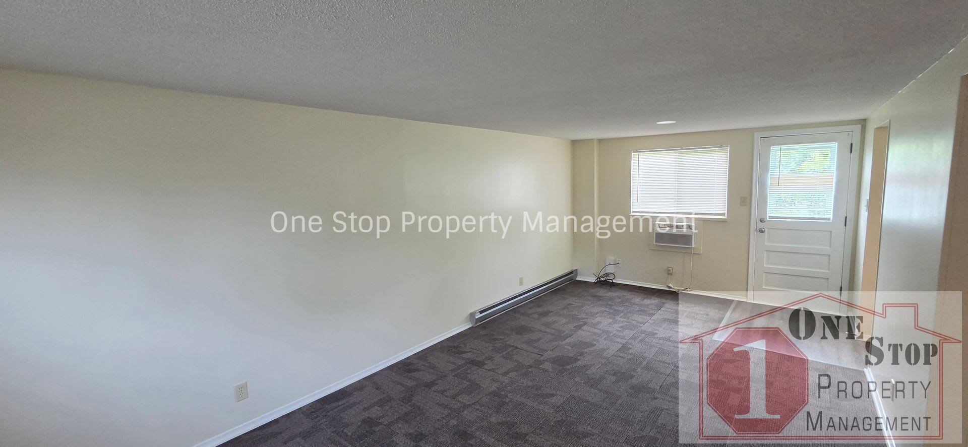 2 bedroom, 1 bath duplex in Riverside, MO! – photo 3