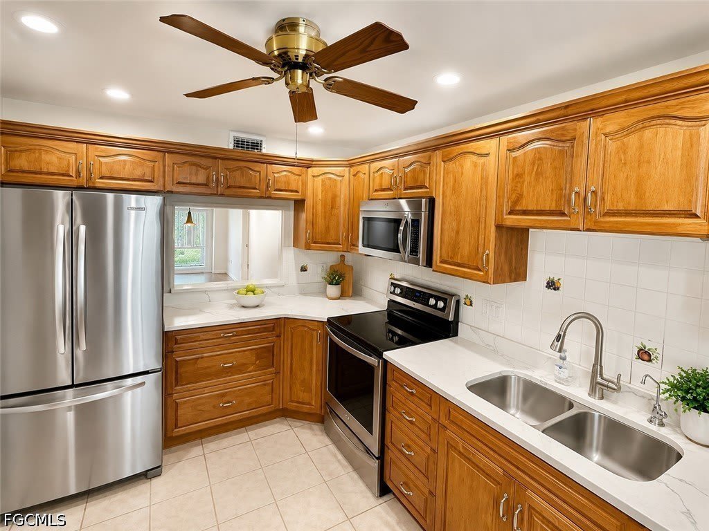 1356 Myerlee Country Club Boulevard – photo 4