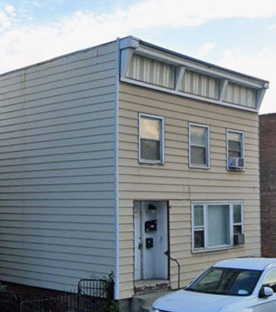 619 4th Street – photo 1