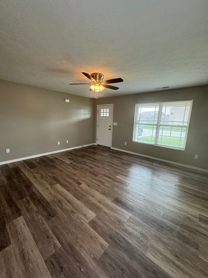 Spacious 3 Bedroom home! – photo 2