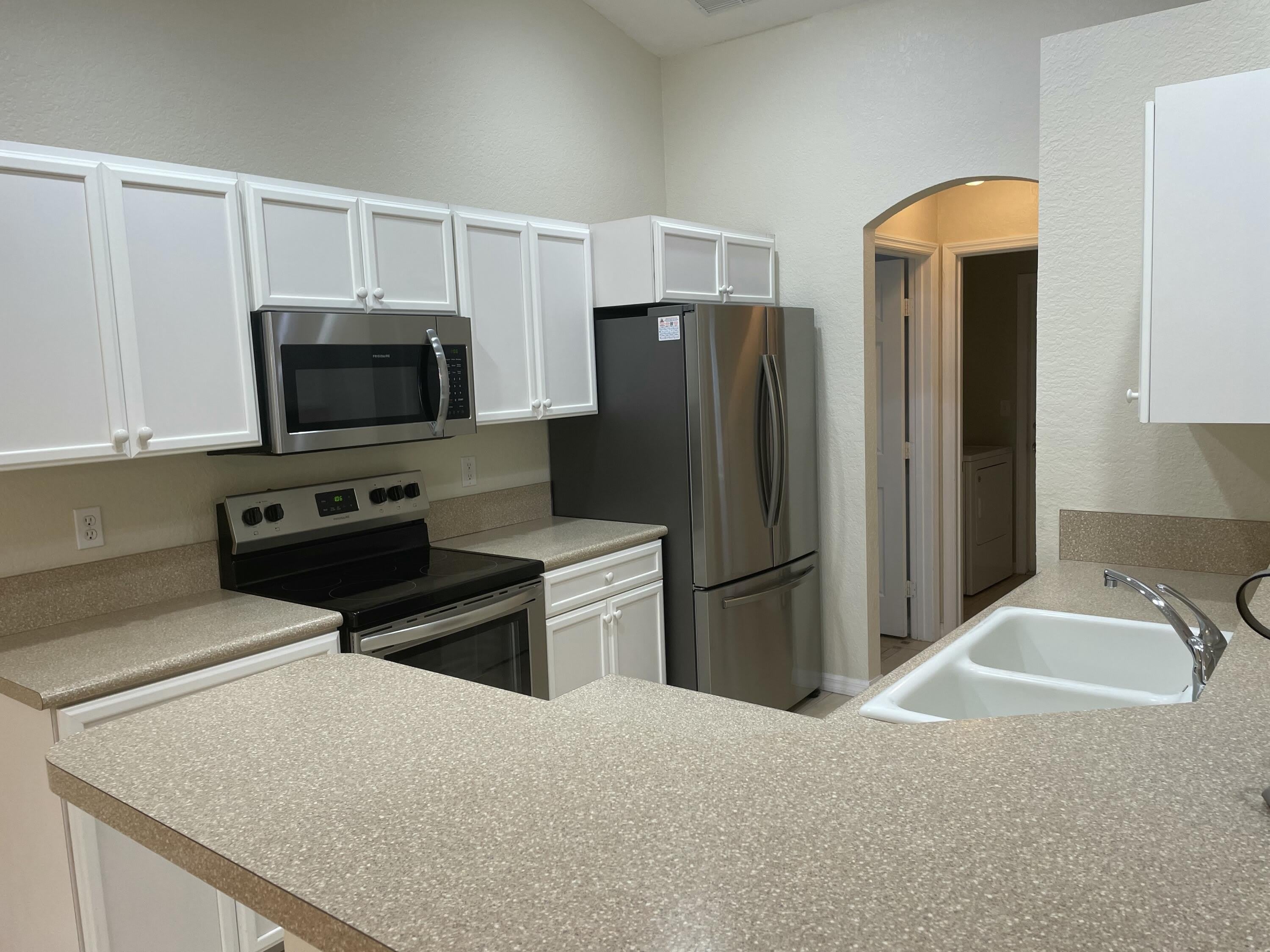 435 Sw Lakota Avenue – photo 2