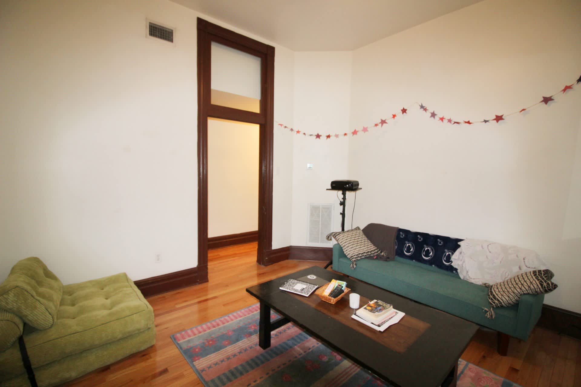 1607 Sarah Street 1 – photo 3