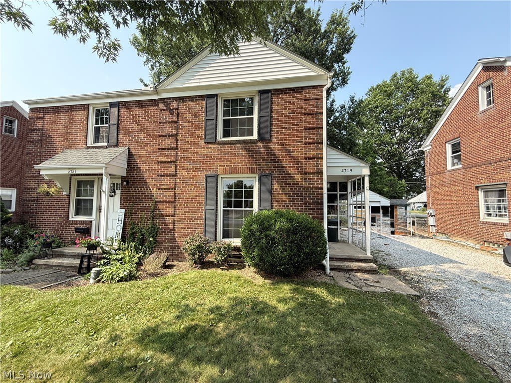 2319 Broad Boulevard – photo 2