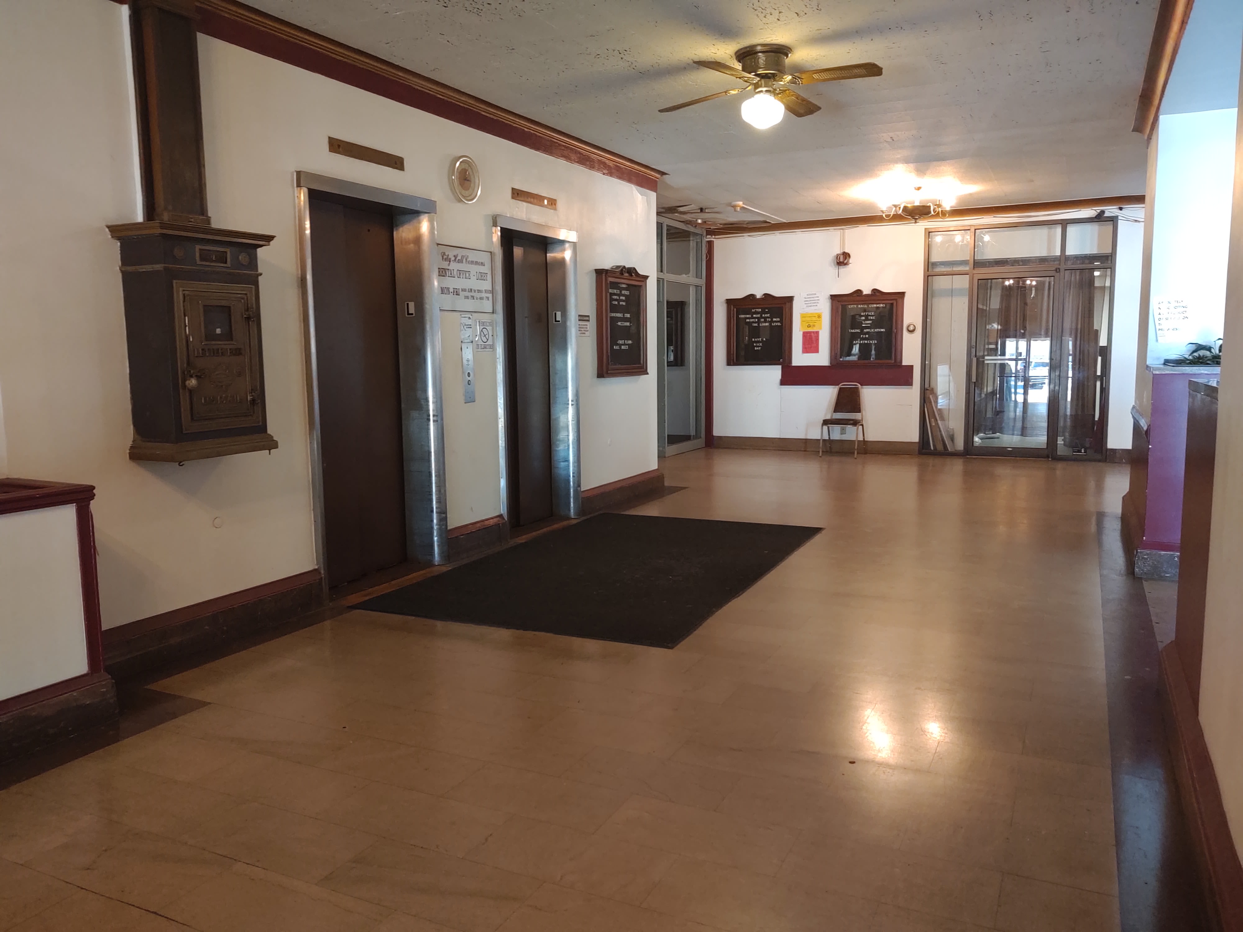 City Hall Commons – photo 4