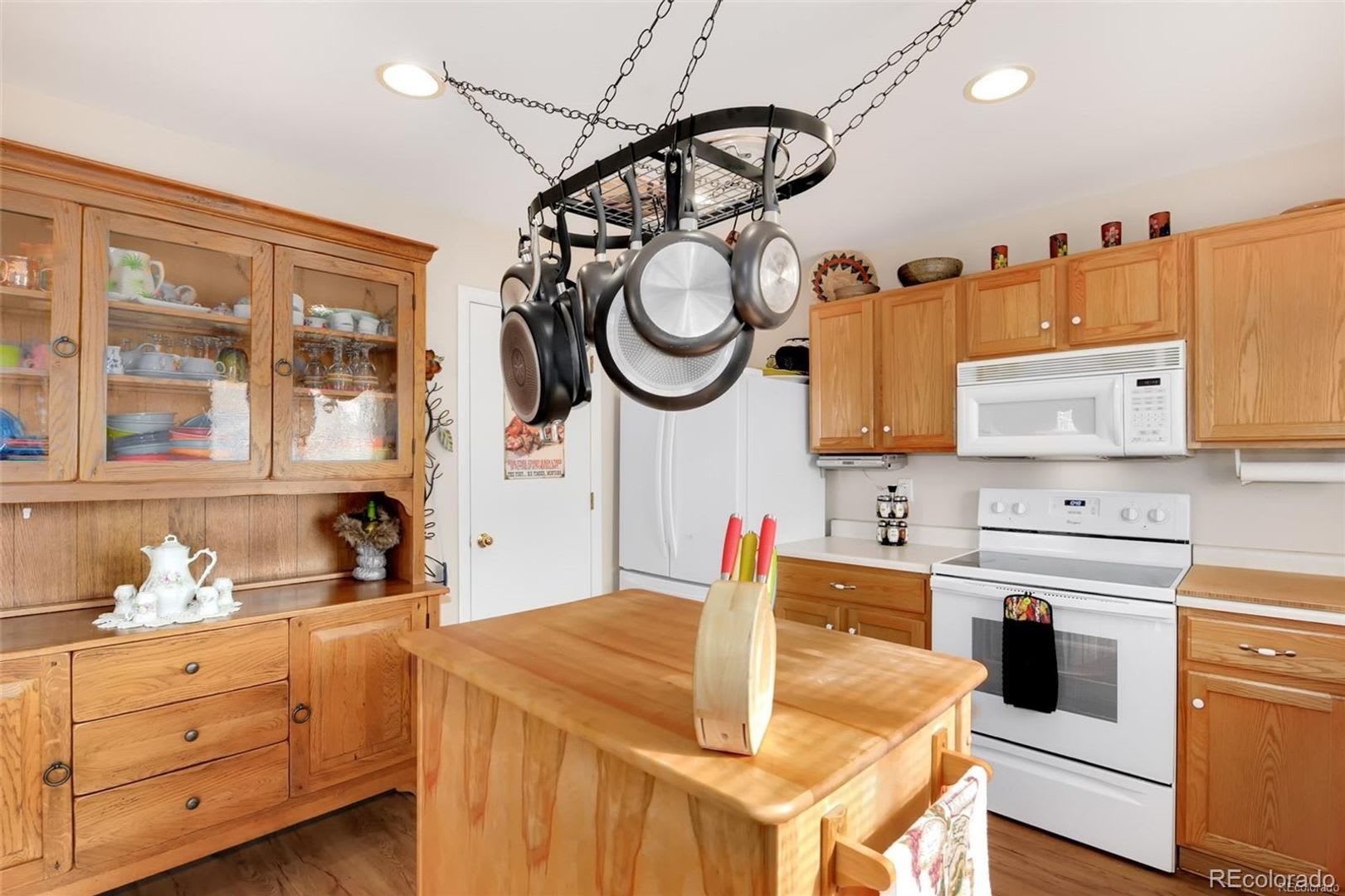 Long Realty & Property Management – photo 4