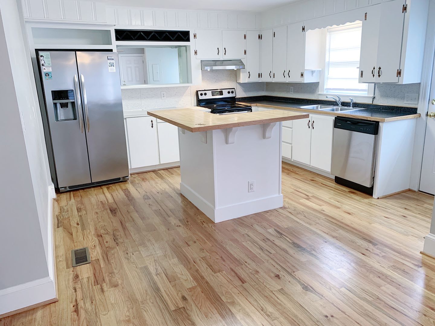 120 N Meade St. – photo 5