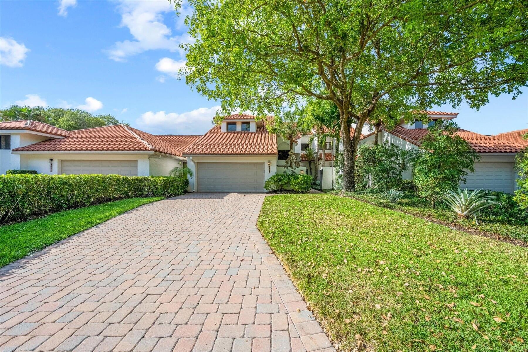 2443 Windsor Way Court – photo 3