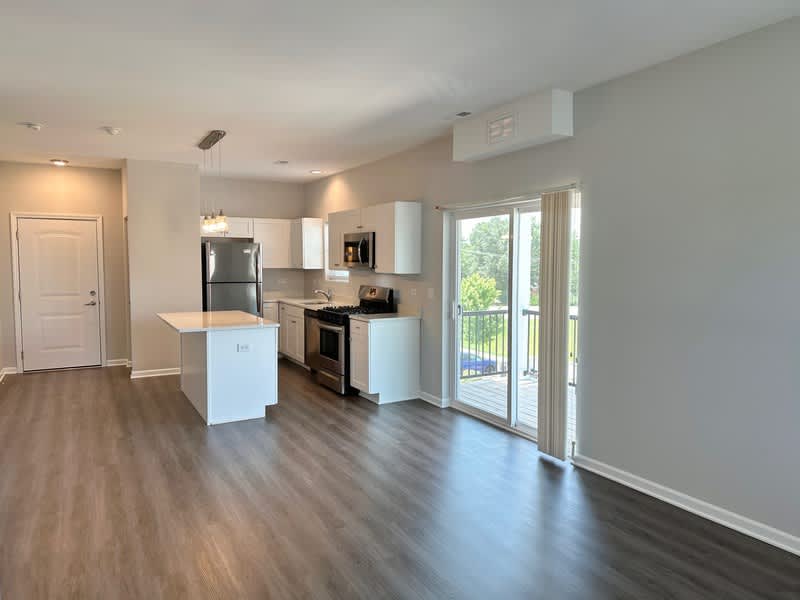 855 E Main St – photo 5