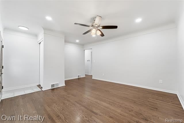24985 Mabray Avenue – photo 5