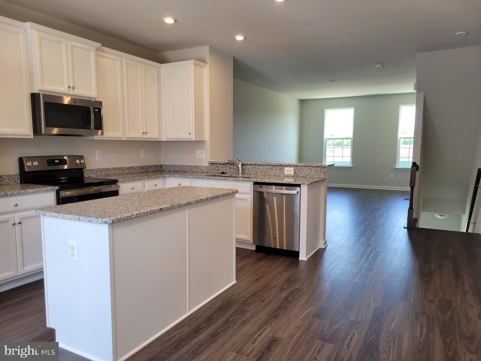 5165 Penn Street – photo 5
