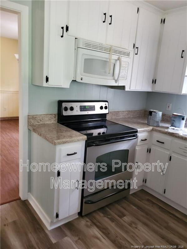 6402 Milford Rd – photo 4