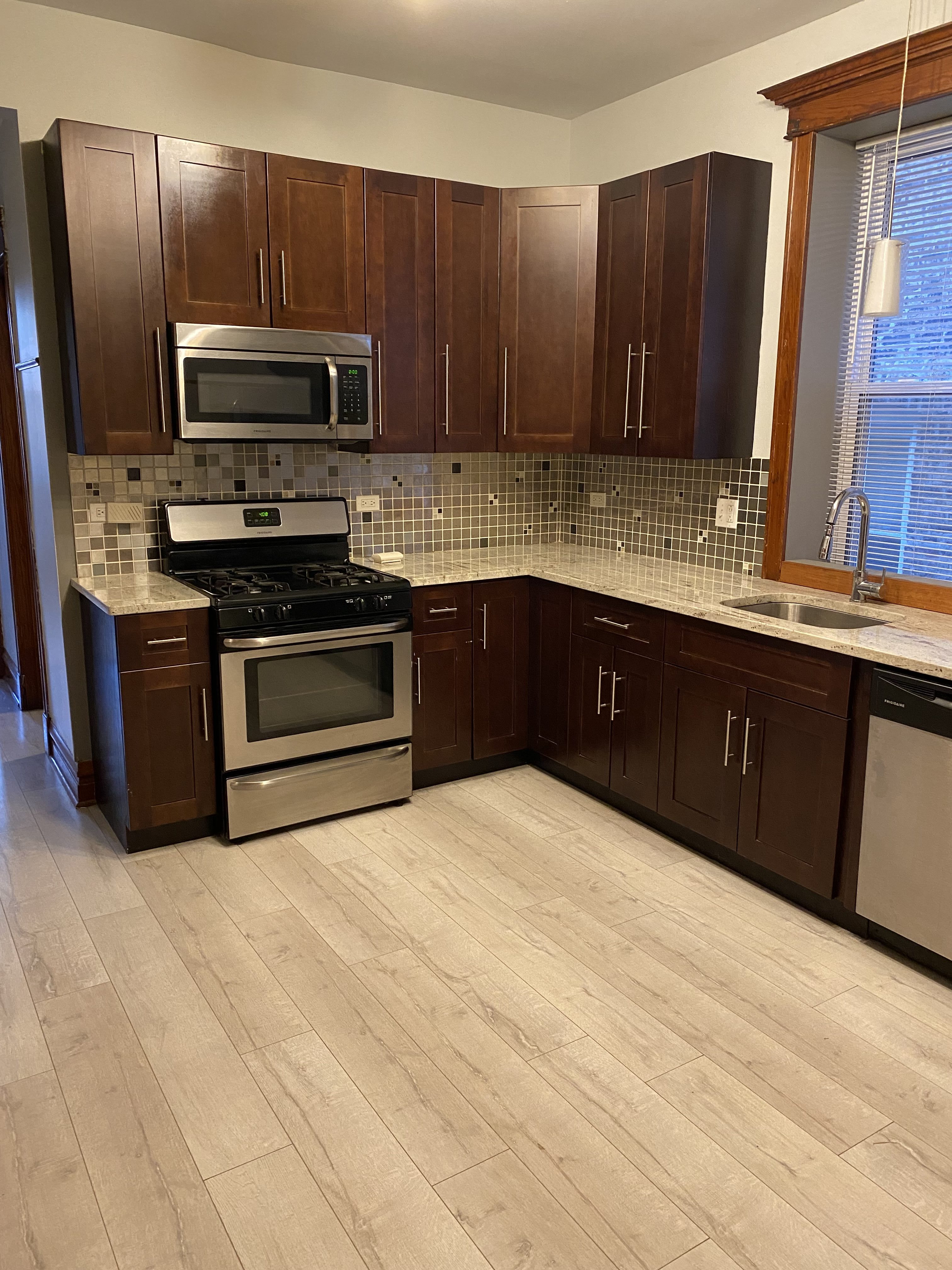 2236 West Augusta Boulevard – photo 1