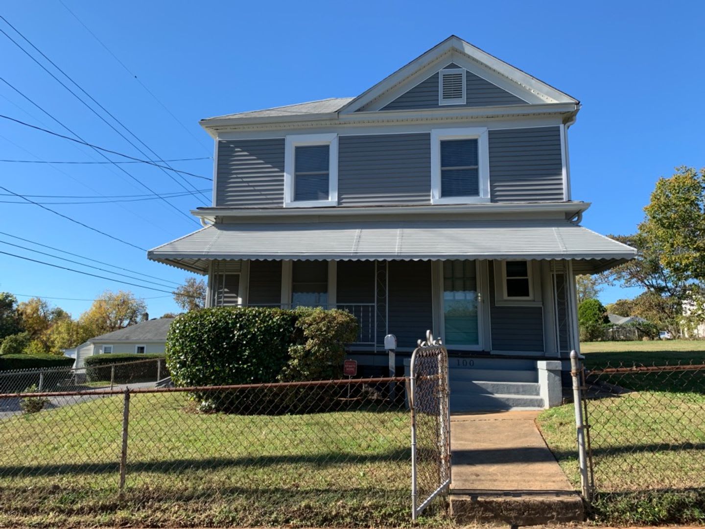 2 Bedroom House Near E C Glass High School – photo 1