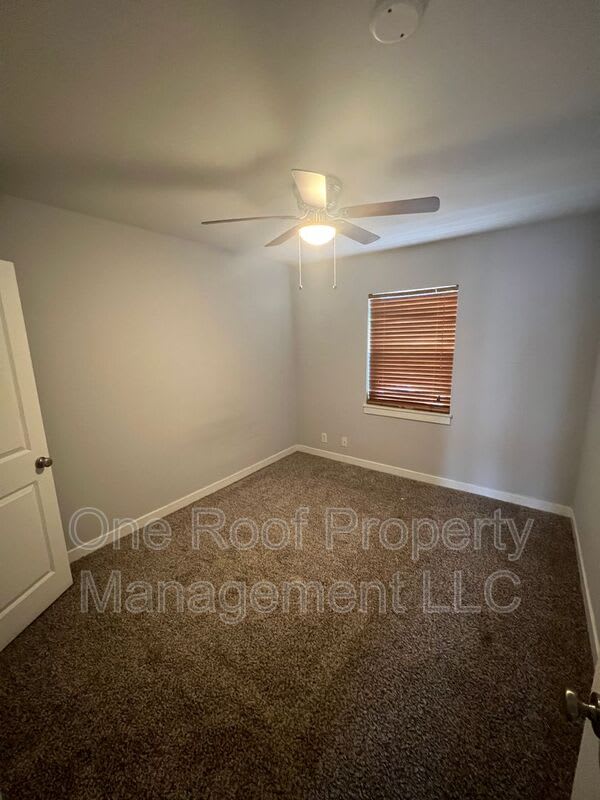 4532 Broadway Boulevard – photo 2