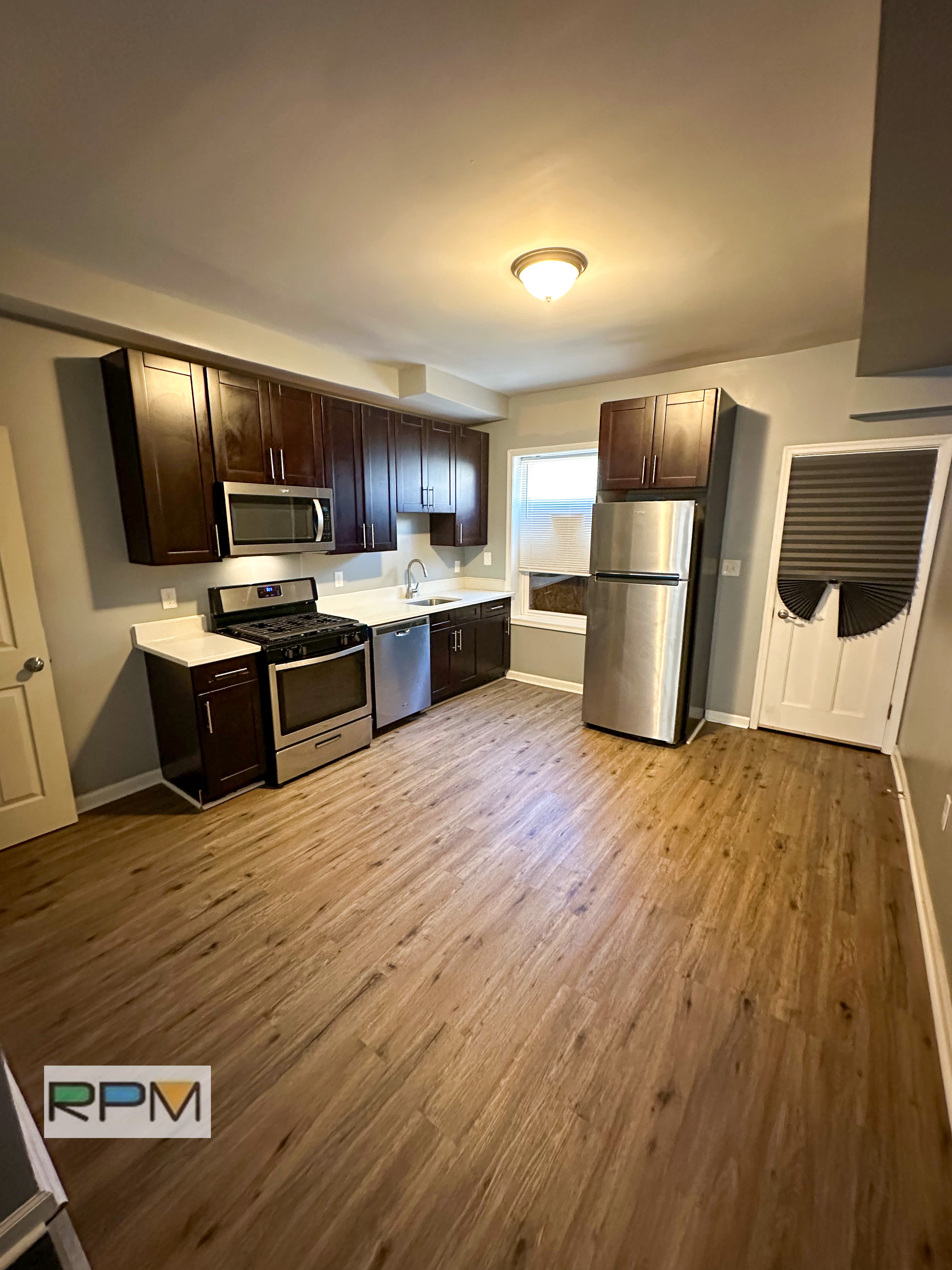 26 N Clinton St – photo 2