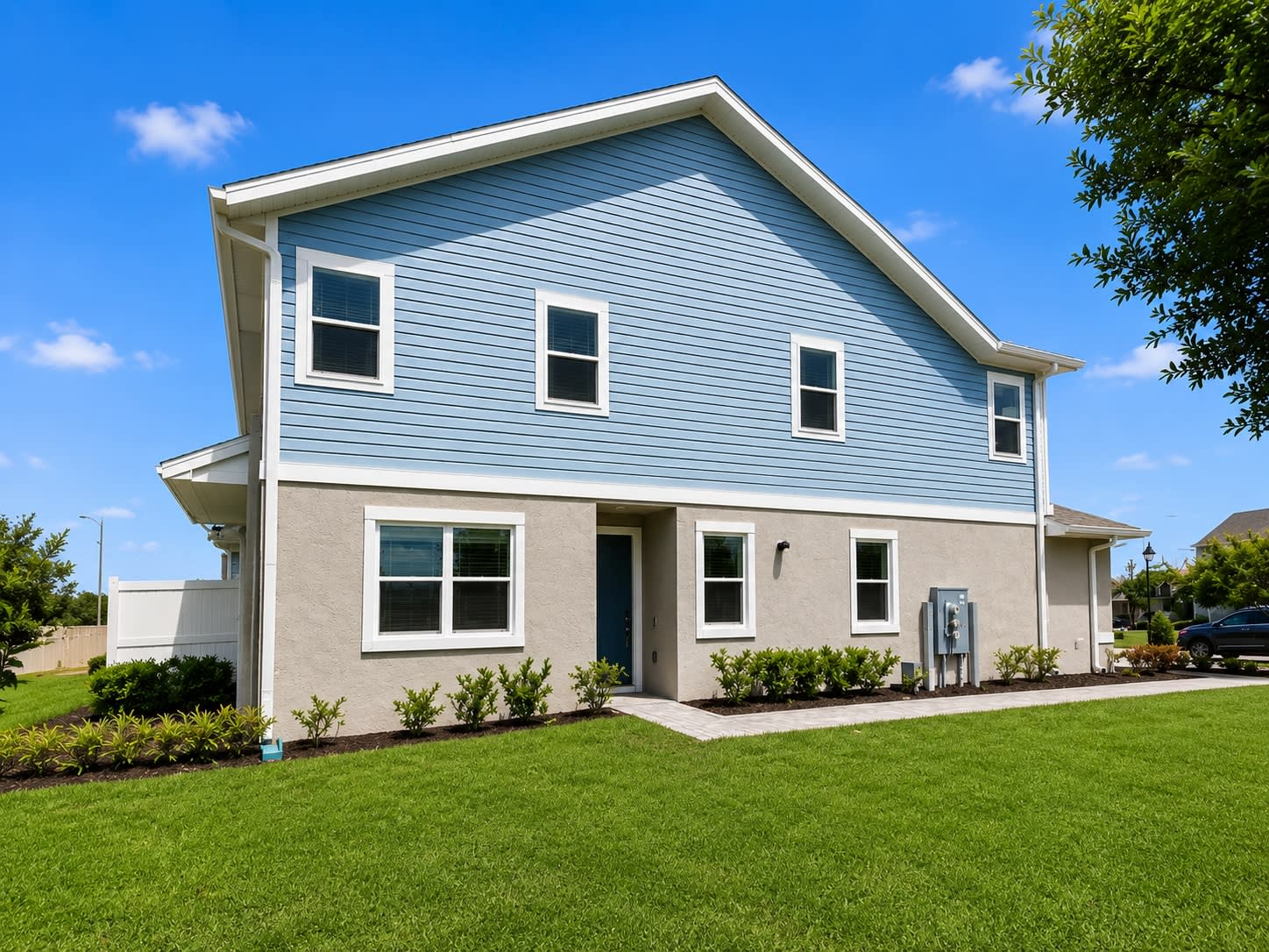 1180 Wycliffe Way – photo 2