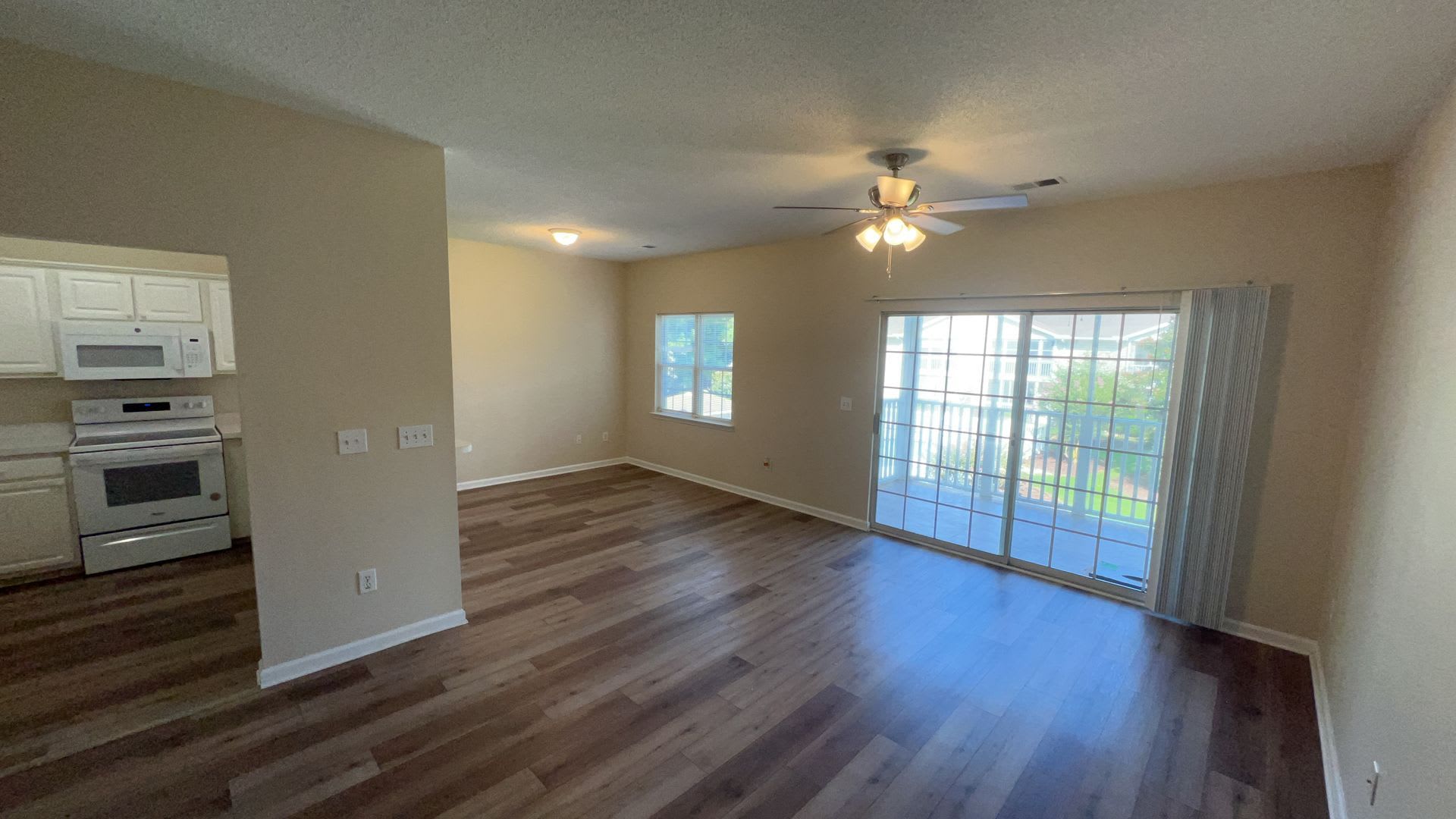 6308 Sweetwater Blvd – photo 3