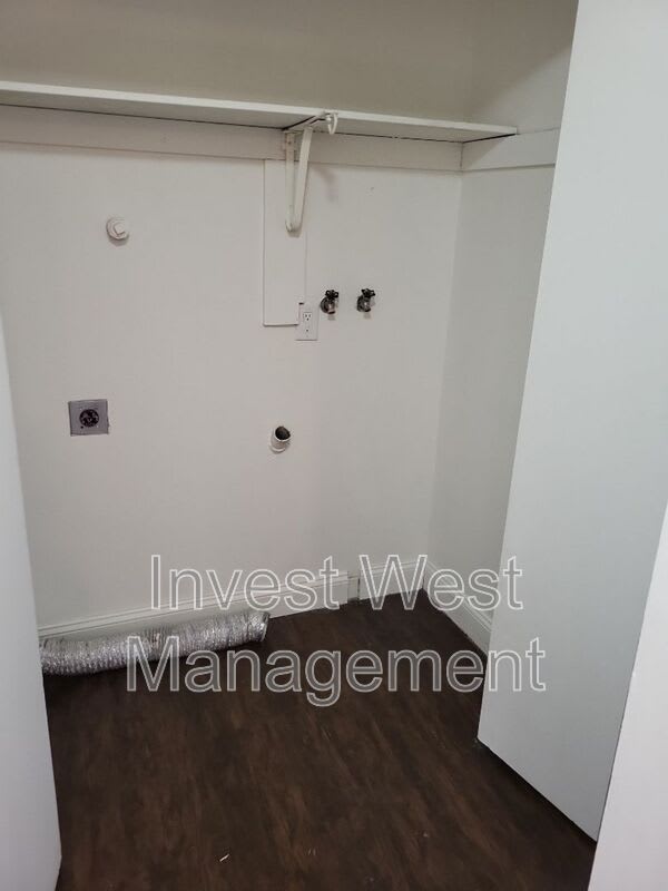 3108 KAUFFMAN AVENUE – photo 4