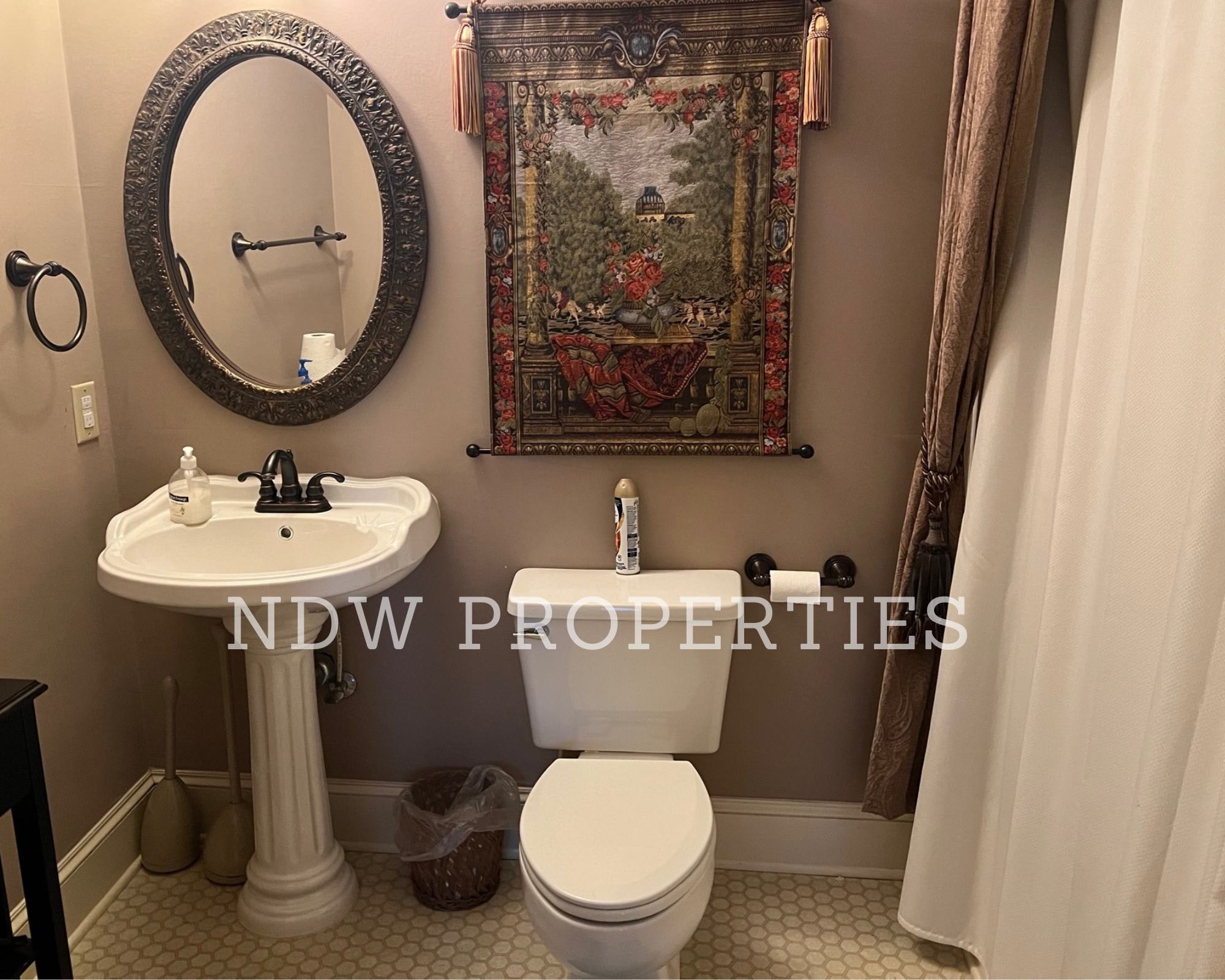 600 Nash St N – photo 2