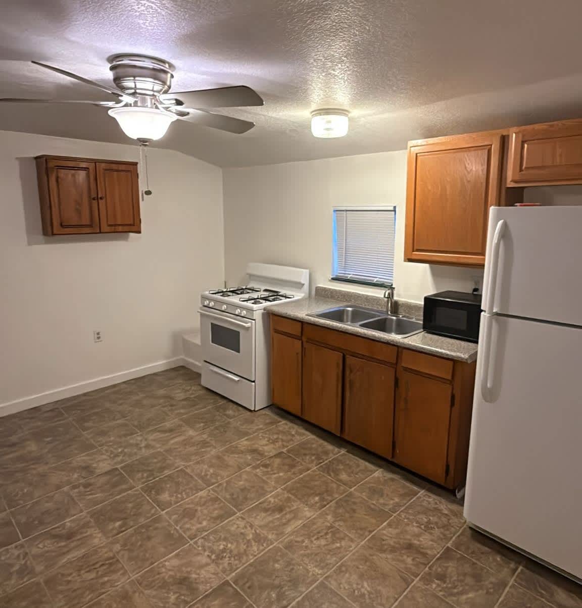 131 Cottage Lane – photo 5