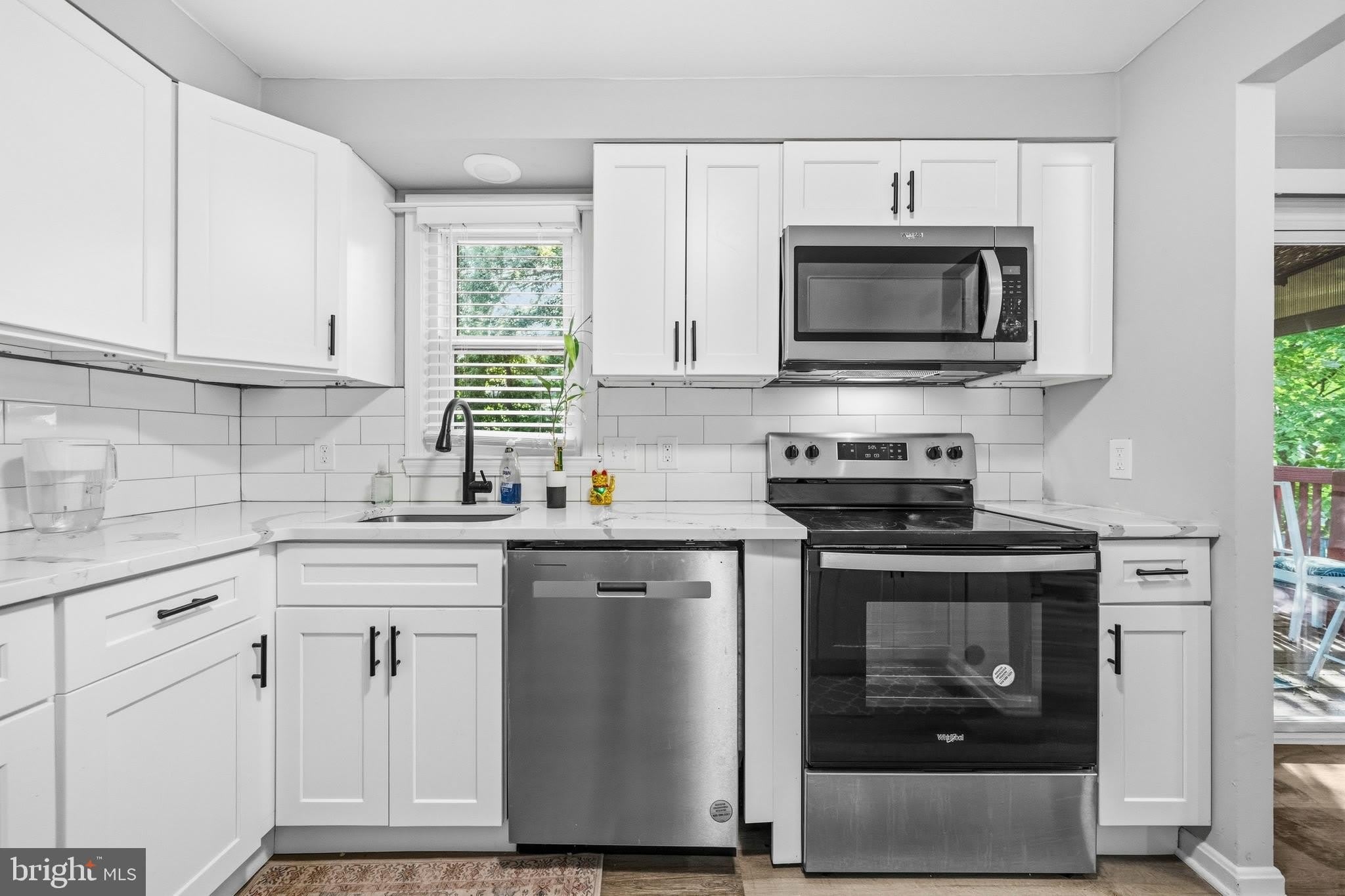 17624 LINDSTROM Court – photo 4