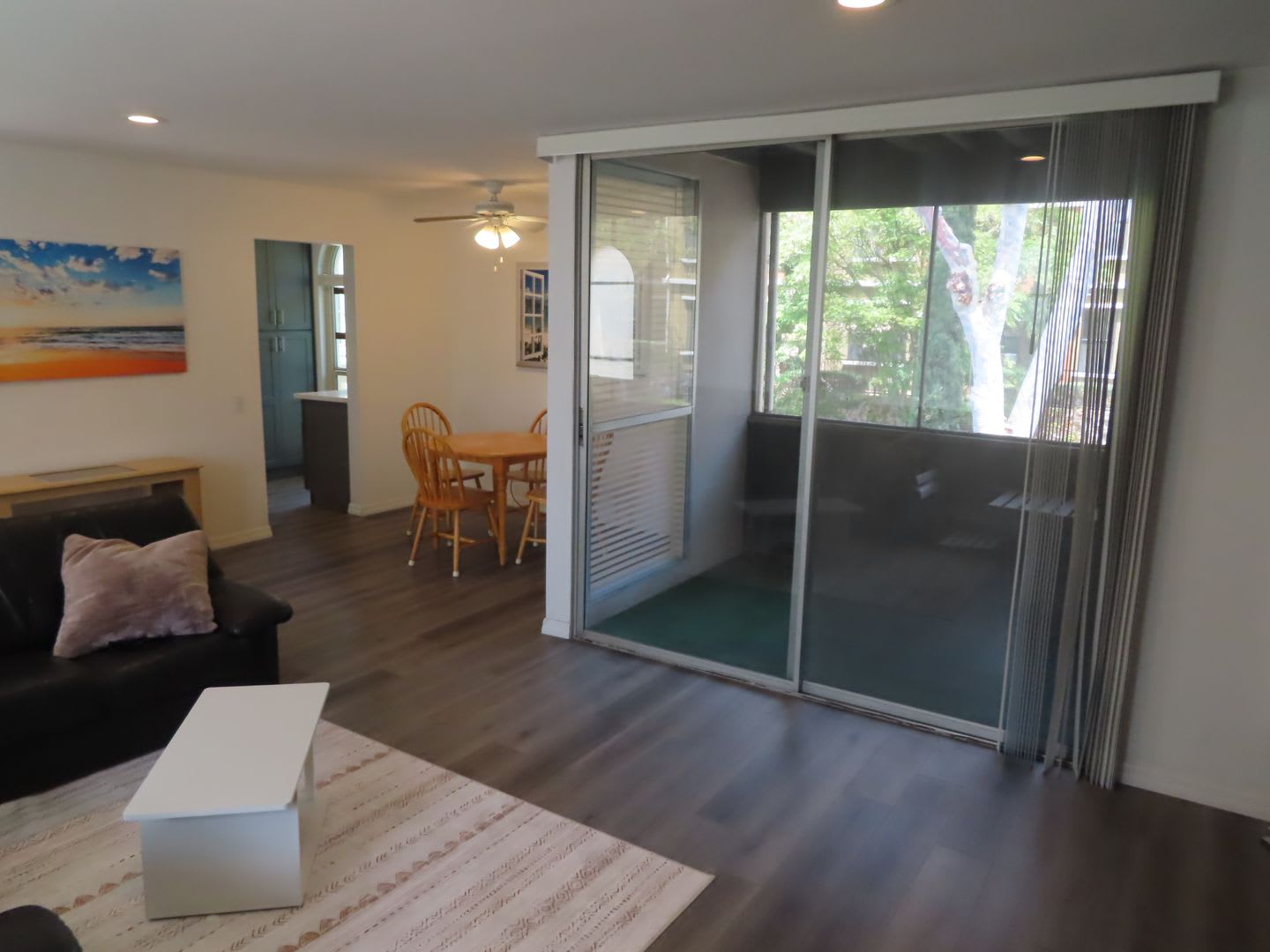 Partially Furnished Two Bedroom Condo In College Area – photo 5