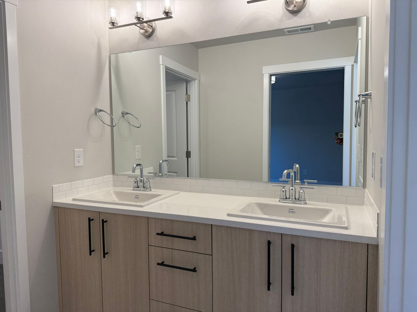 Beautiful Three Bedroom New Construction Home For Rent – photo 5