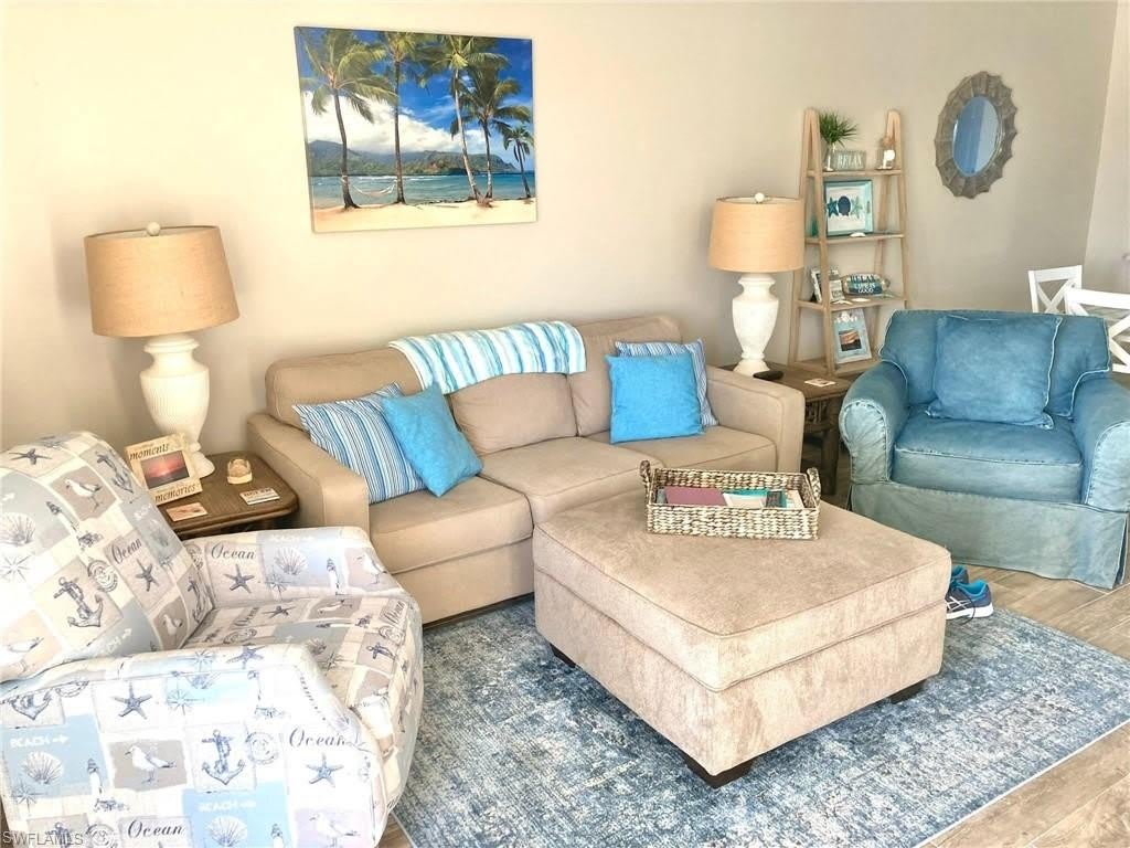 6750 Huntington Lakes Cir – photo 1