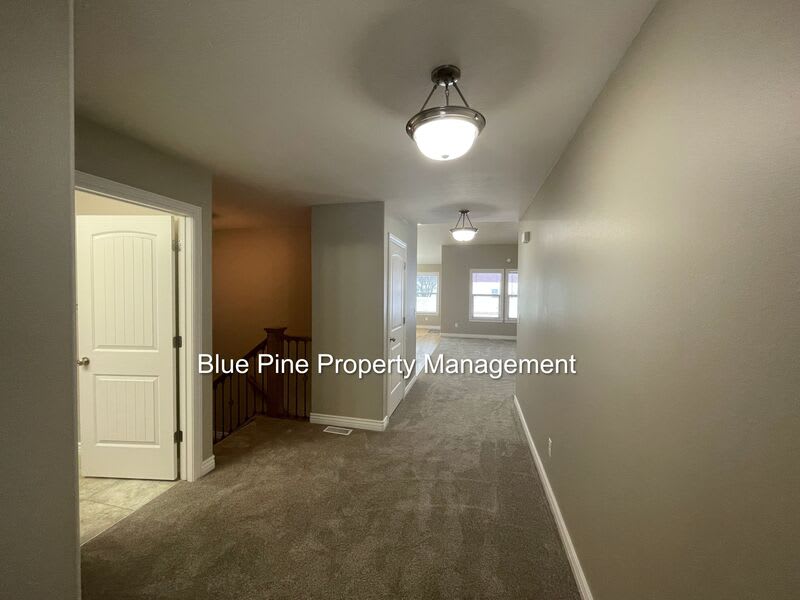 3601 Delaware Avenue – photo 2