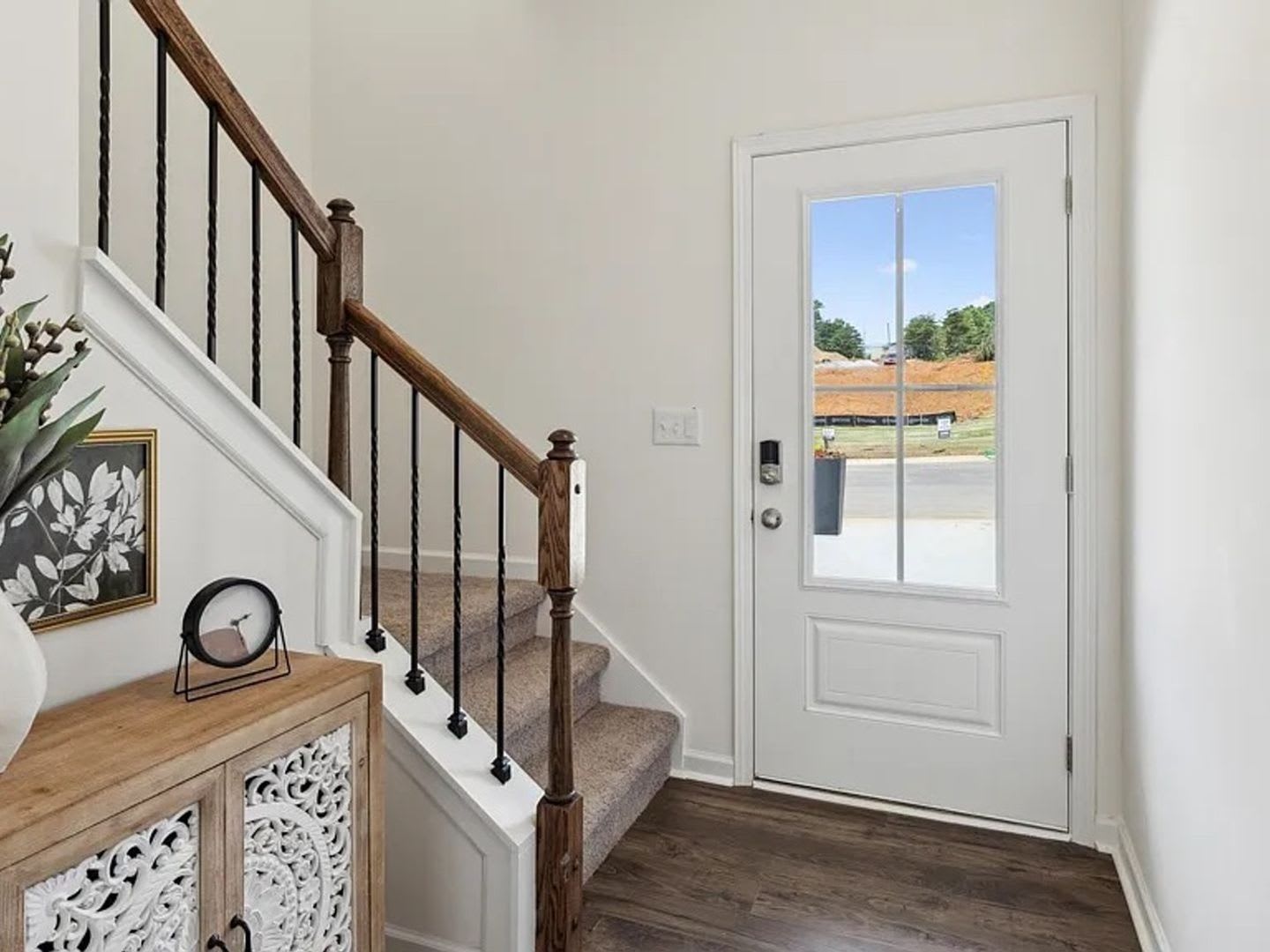 3 Bedroom 2.5 Bath Townhome in Kodak Exit 407 – photo 5