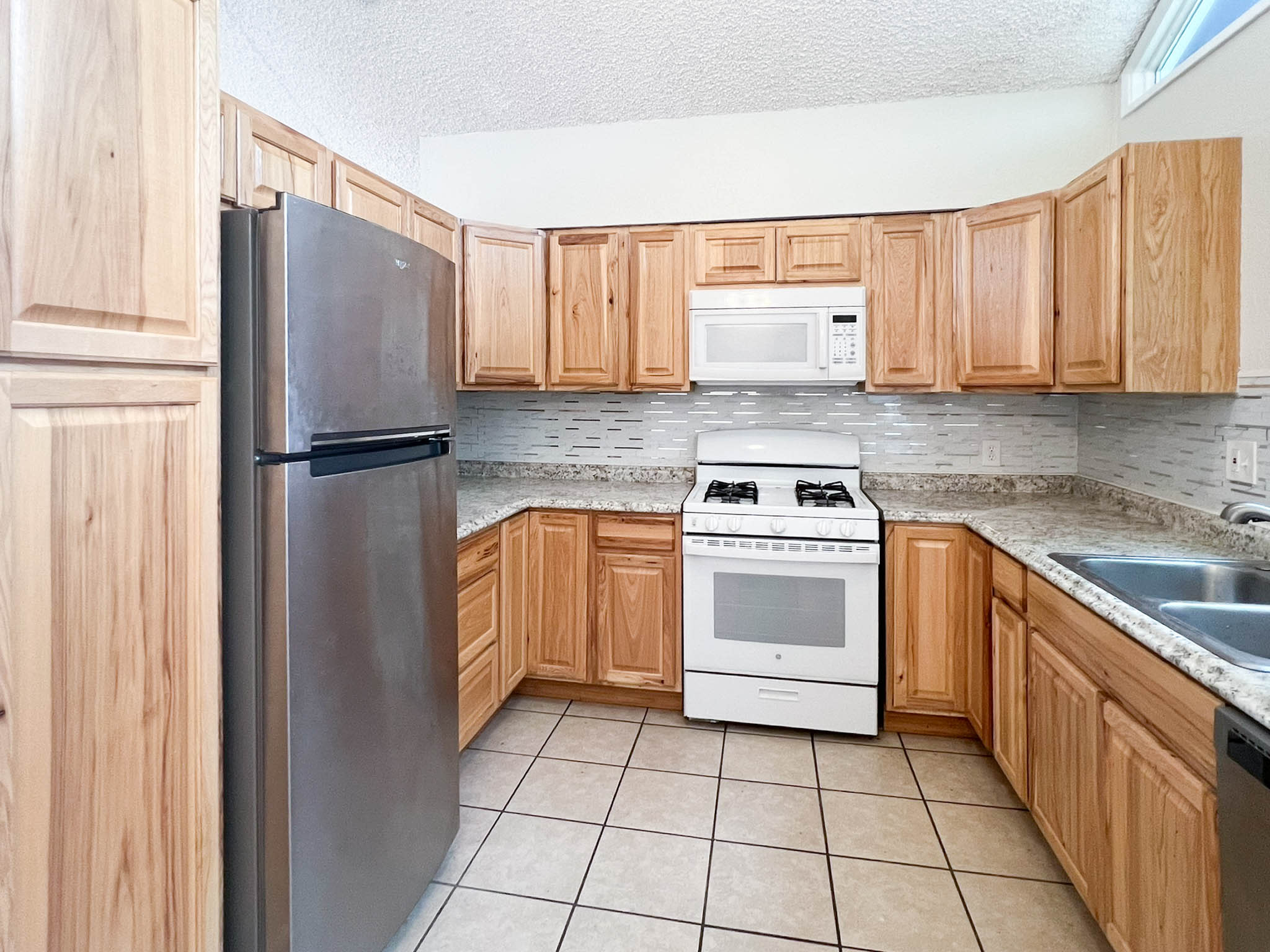 1235 Crescent Drive – photo 5