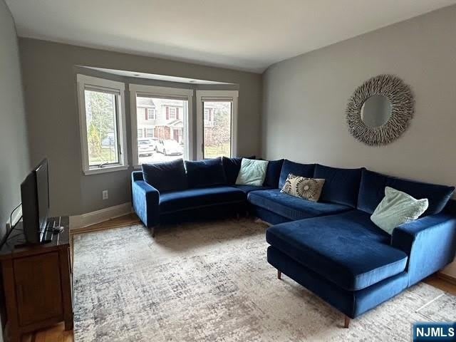54 Oak Street – photo 4