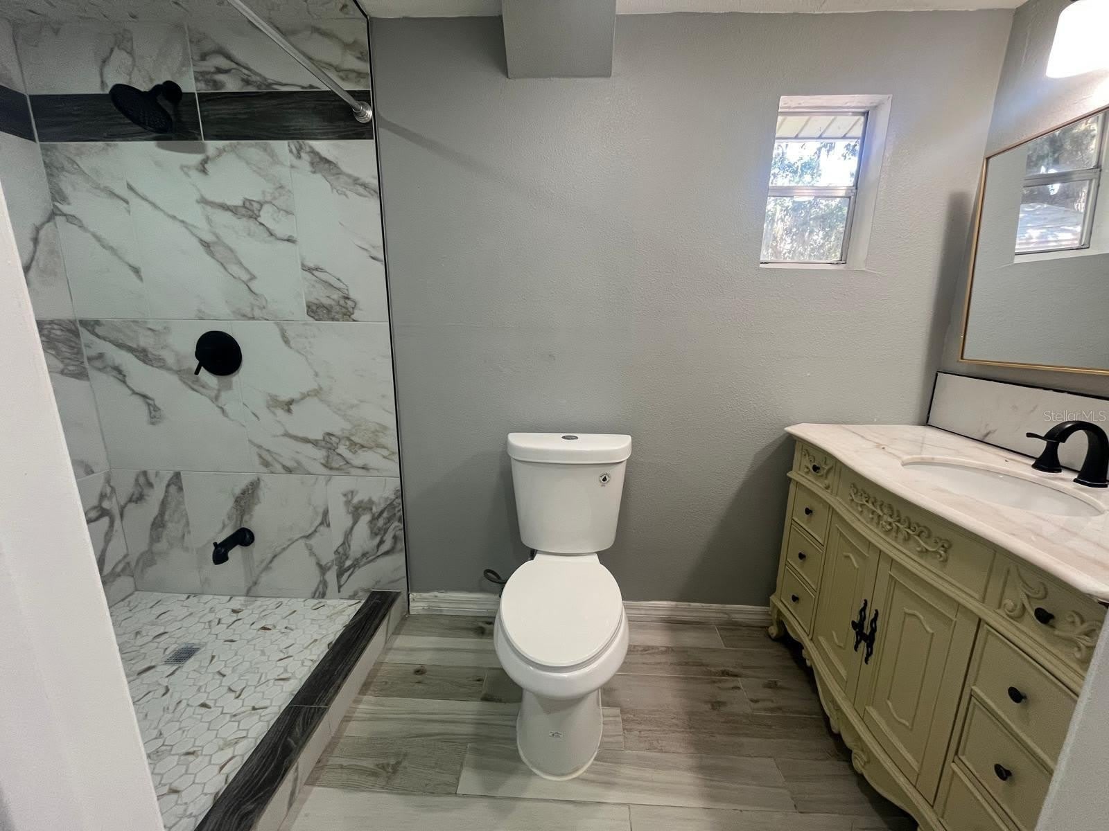 1400 DAKOTA Avenue – photo 2