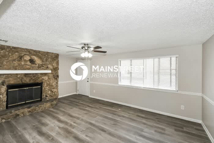 8447 Thims Avenue – photo 4