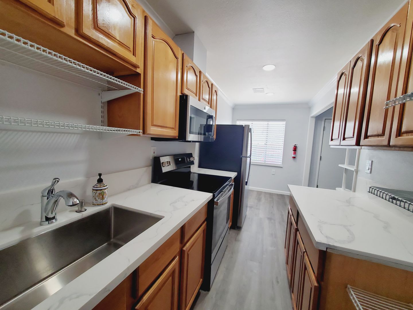 Ground floor One bedroom with Private Patio near Diamond District – photo 5