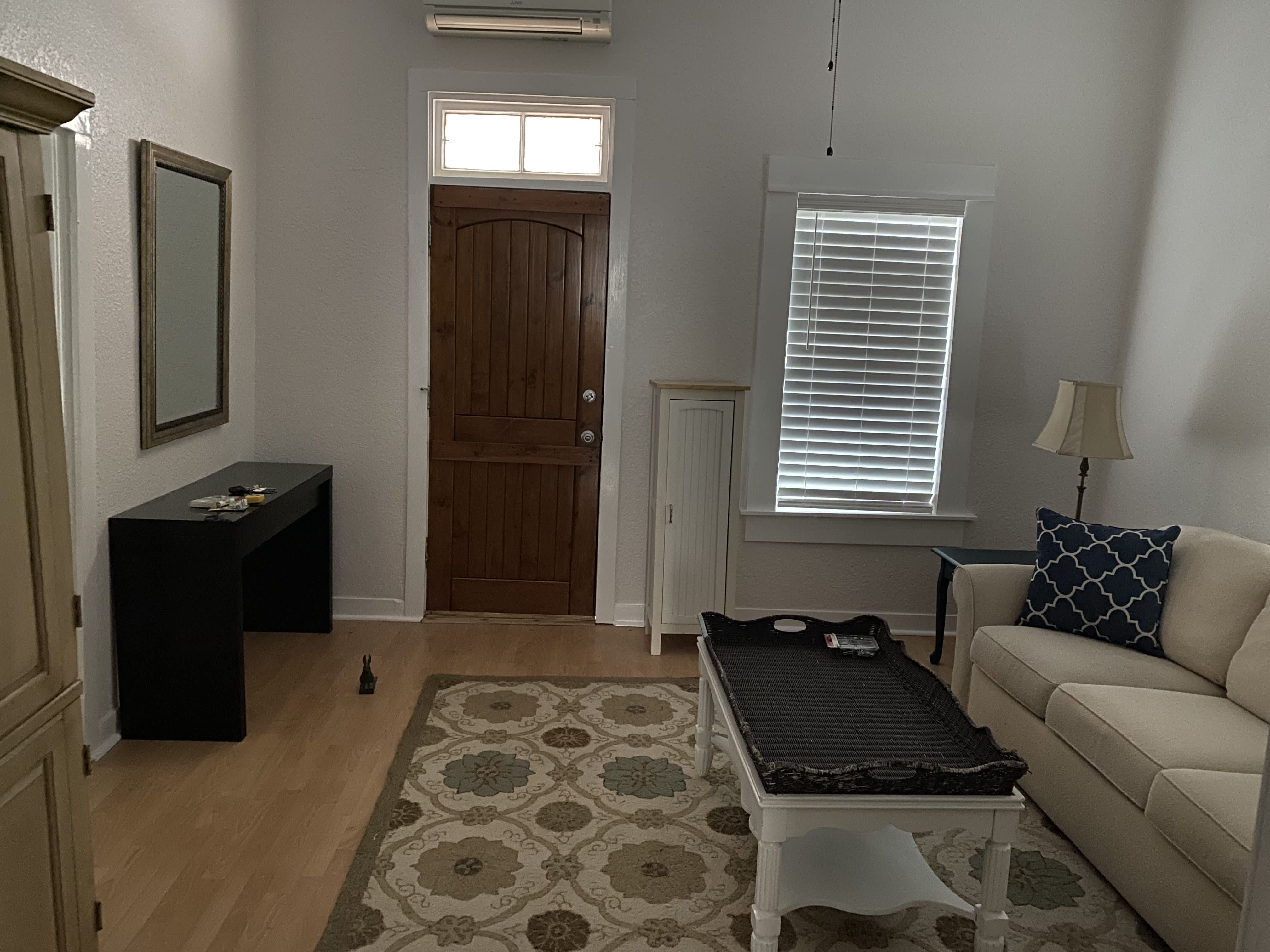 1009 Gillespie Street – photo 2