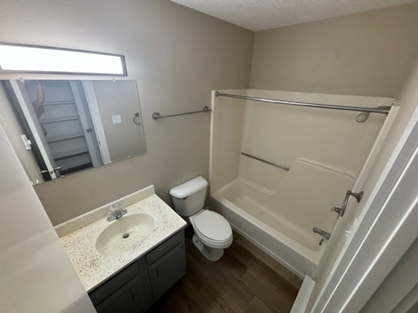 Fairview Apartments – photo 3