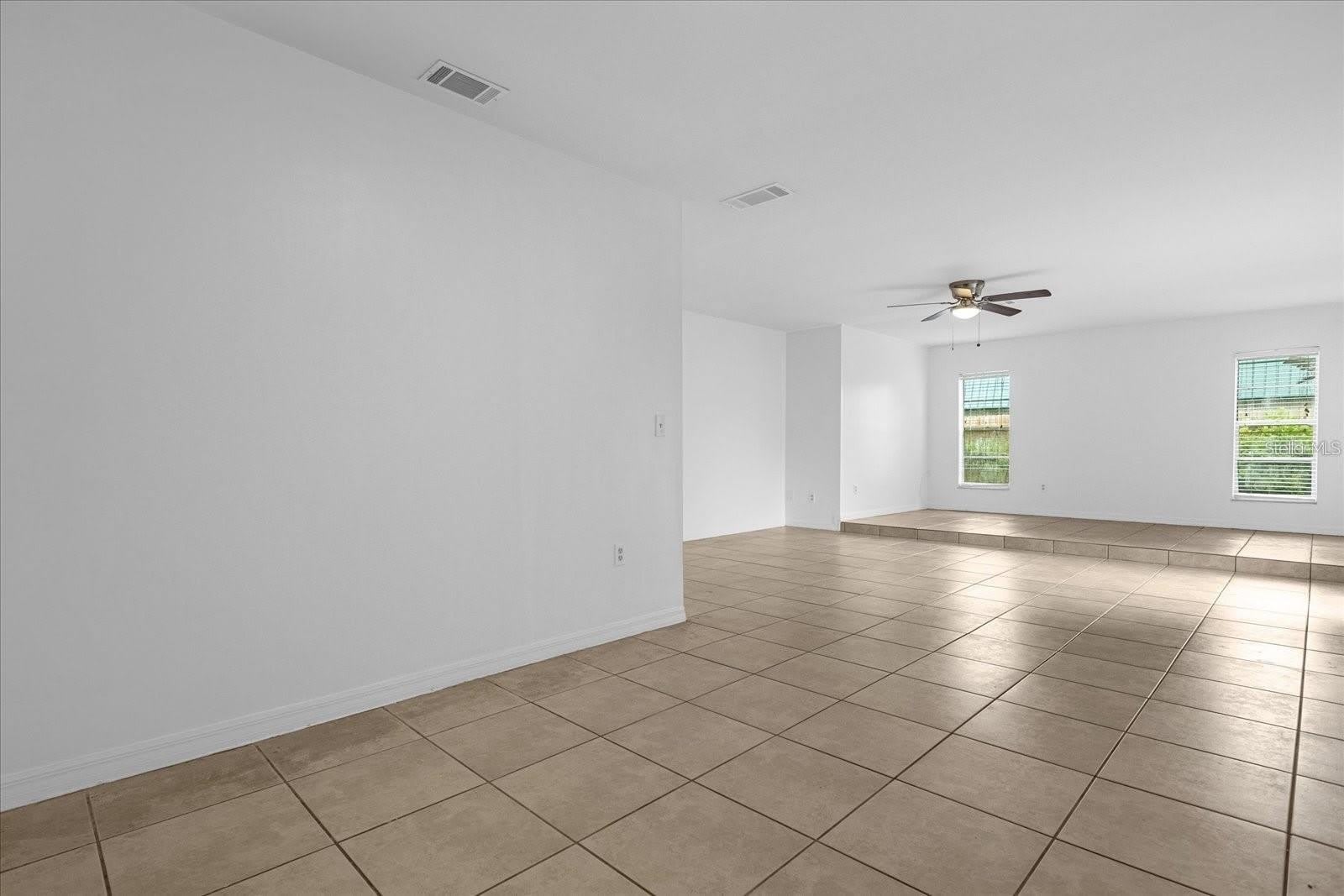 5214 Kempston Drive – photo 5