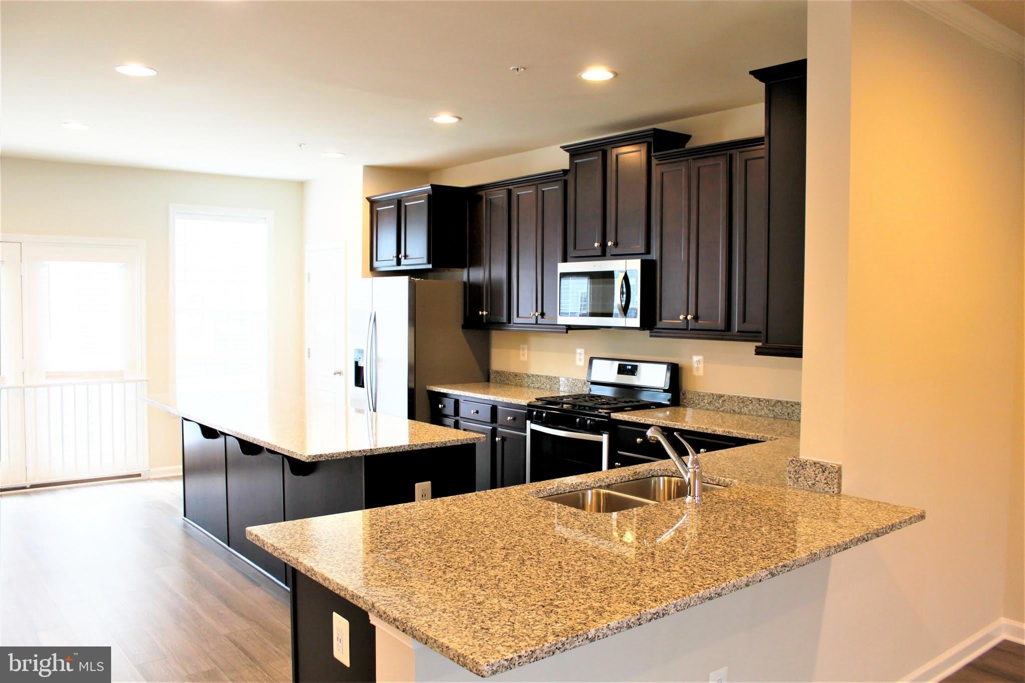 6050 KRANTZ Drive – photo 3