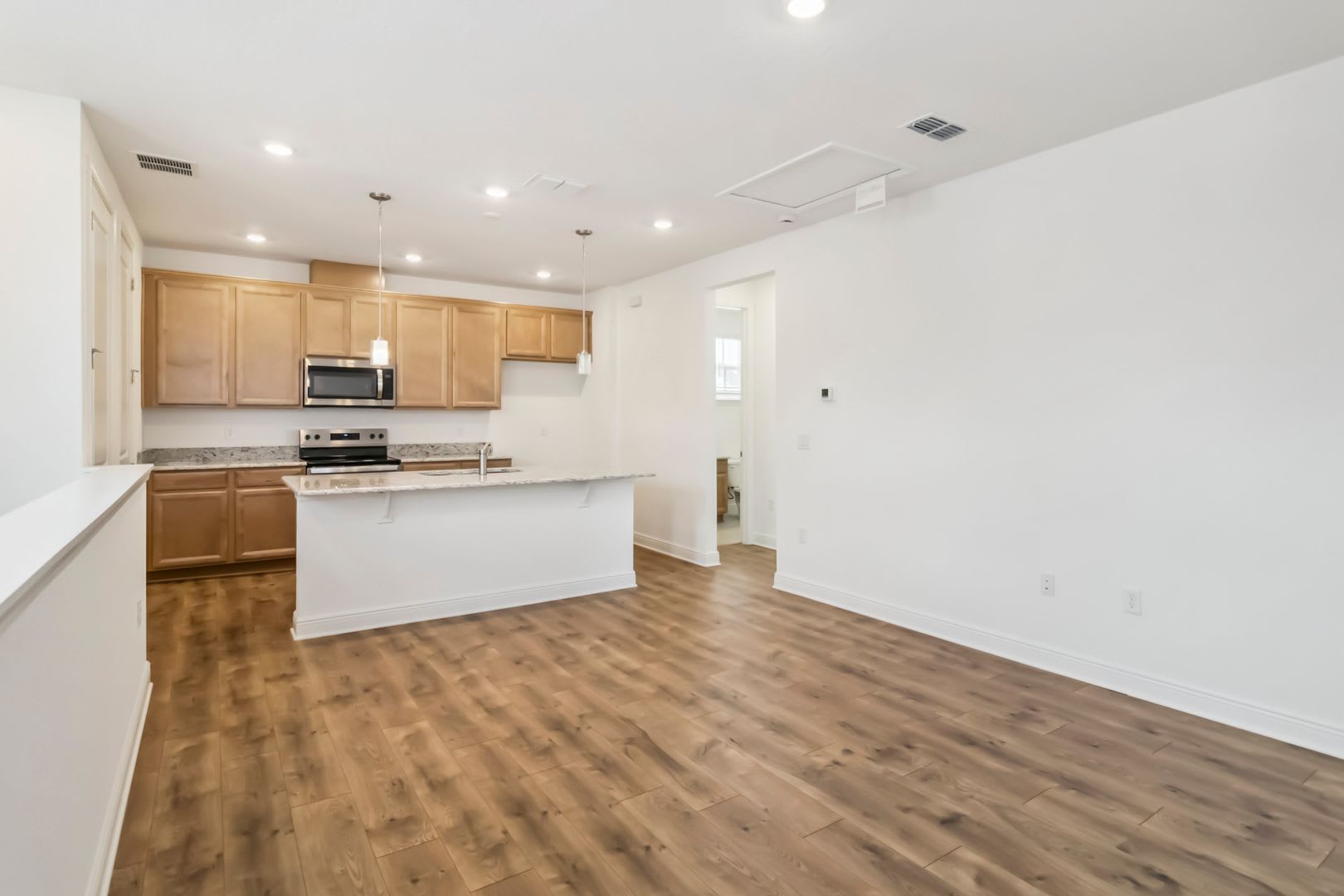 MOVE IN SPECIAL-Beautiful Brand New 1/1 Garage Apartment in Laureate Park, Lake Nona – photo 3